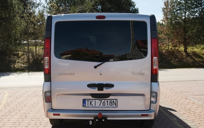 Renault Trafic cena 50500 przebieg: 224000, rok produkcji 2010 z Włodawa małe 631